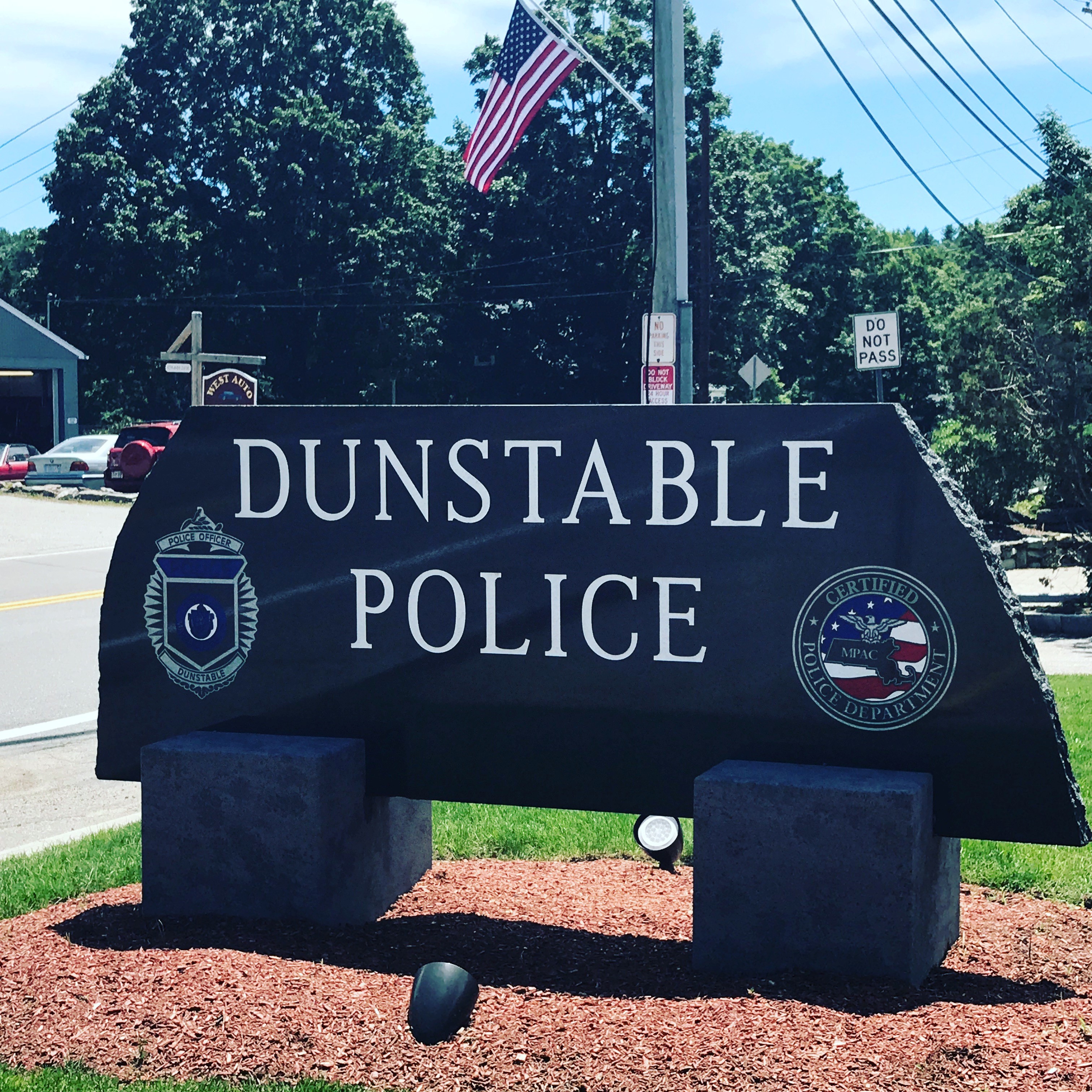 Dunstable Police Department