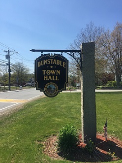 Dunstable Town Hall Sign