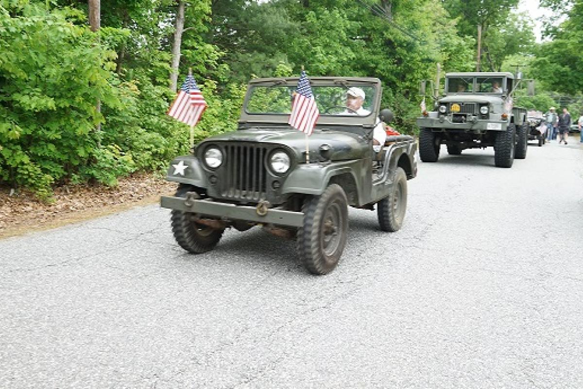 Memorial Day Parade - Vehicles